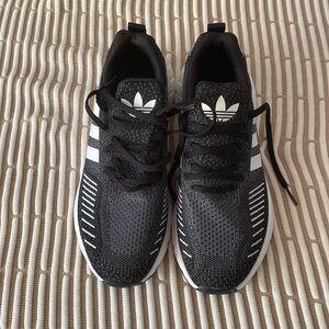Adidas swift run 22